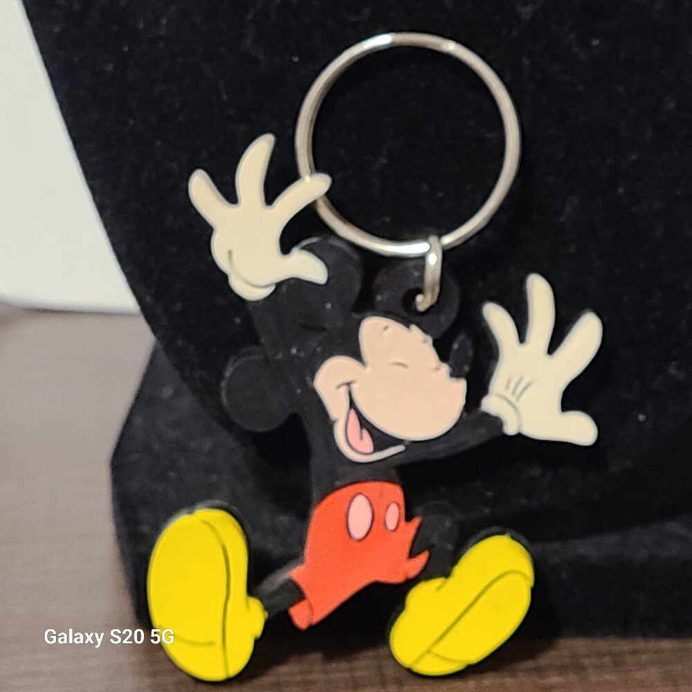 Disney Mickey Mouse Keychain Unisex Vintage Collectible Home Auto Keys Gym